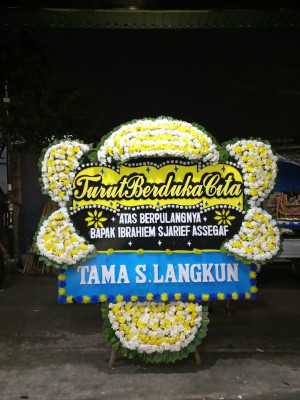 Papan Bunga Duka di Cigintung